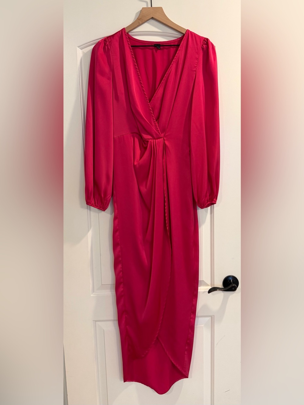 Elegant Pink Satin Twist-Front Women's Dress